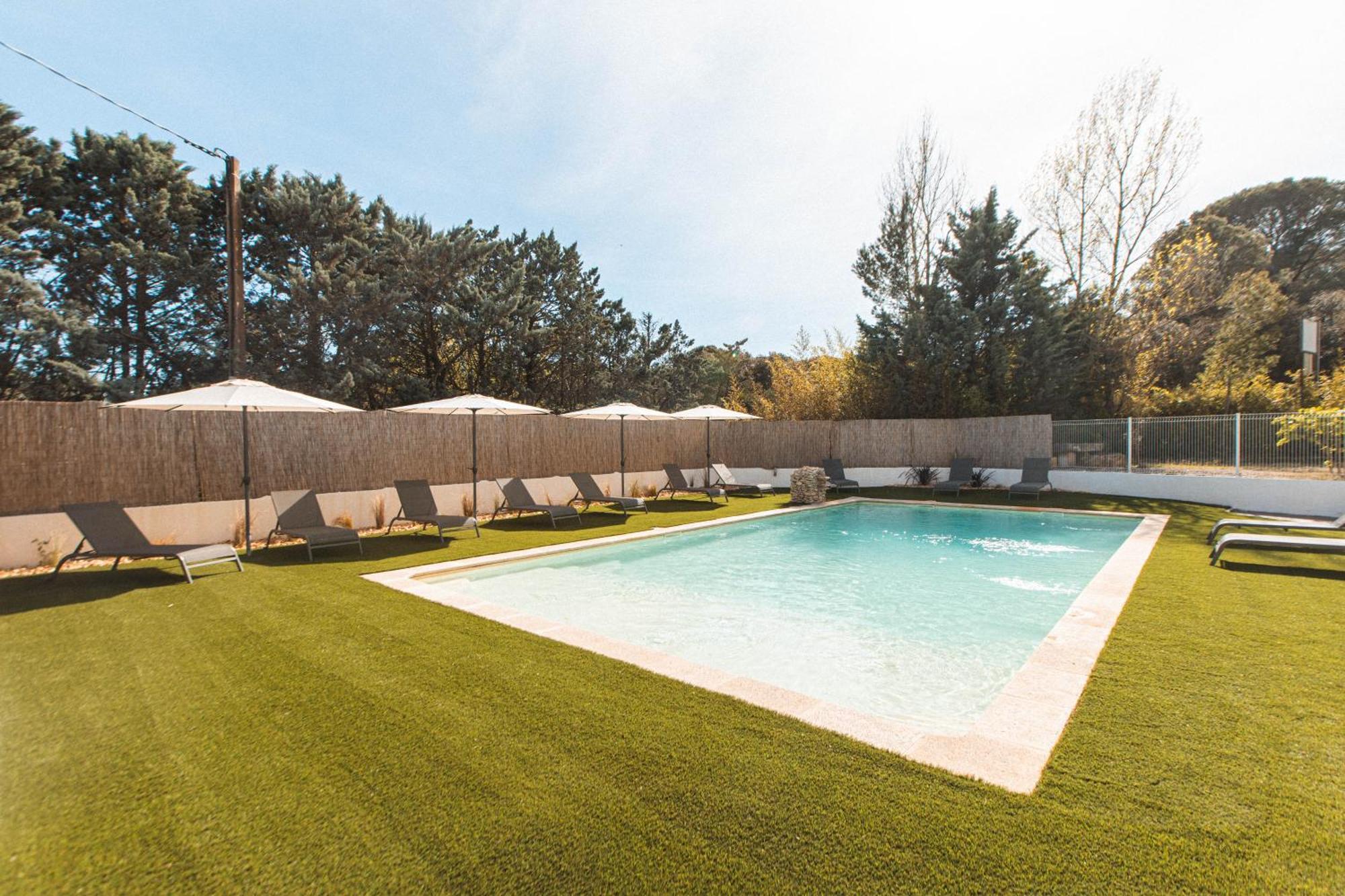 Soko Hotels-Pont Du Gard Remoulins Ngoại thất bức ảnh